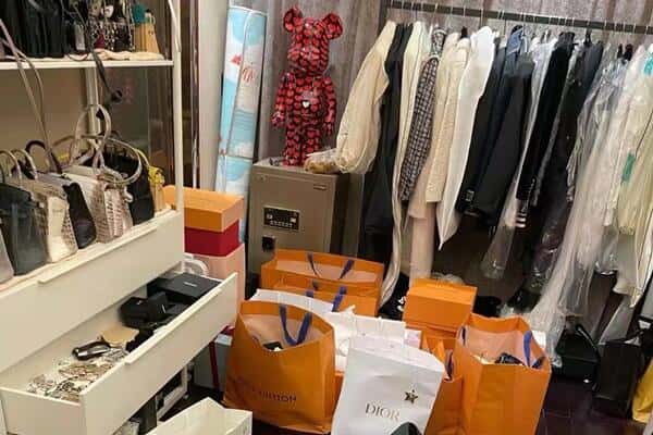 绥化绥棱县回收一线品牌衣服
